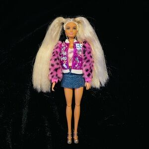 Barbie Extra #8